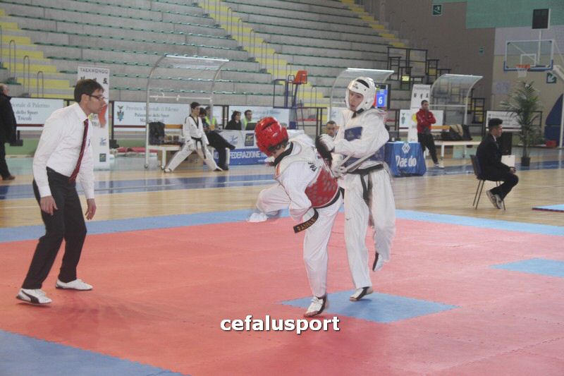 120212 Teakwondo 028_tn.jpg